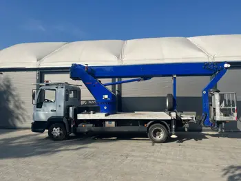 Wumag WT300 — podnośnik koszowy 30 m